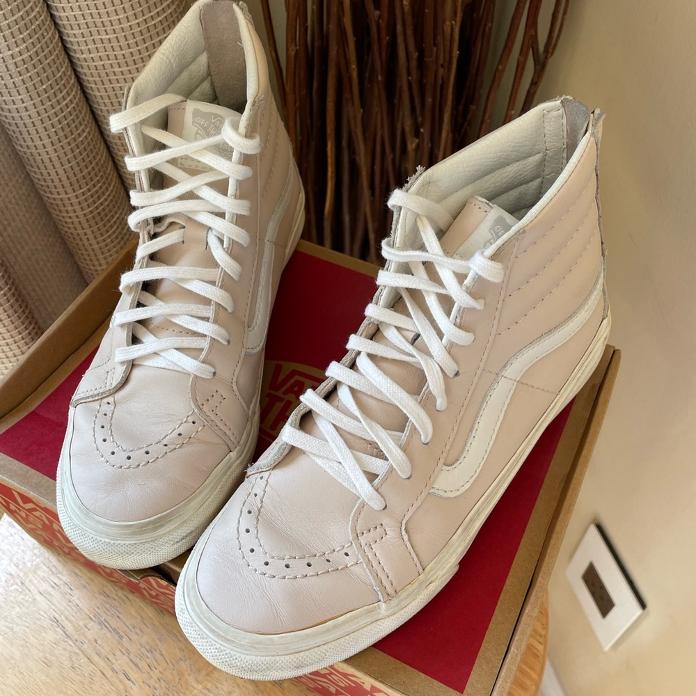 Vans Pink Leather SK8-HI’s